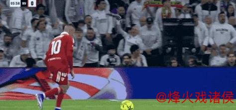 神锋59球媲美C罗纪录，领军三连胜紧逼榜首仅差1分