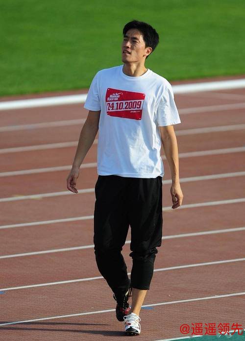 热搜第一！刘翔回应“移民美国”